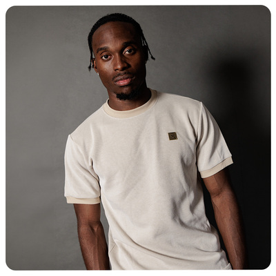 Mens Crucial Oat T-Shirt - Stone