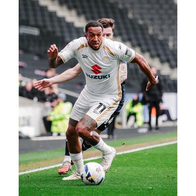 Lot 22 - Nathaniel Mendez-Laing signed FA Cup Match Worn Shirt