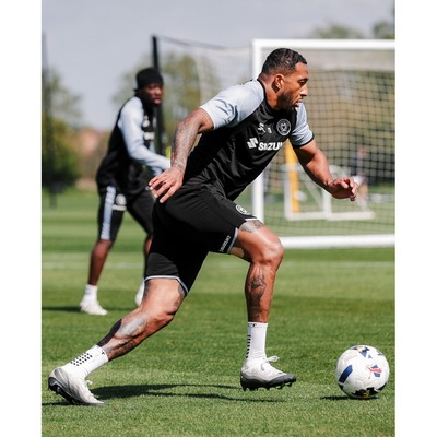 Lot 2 - VIP Training Session Access