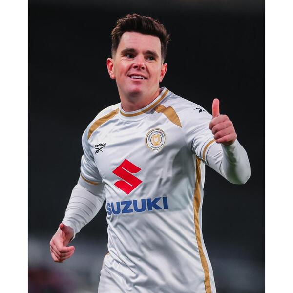 Lot 12 - Liam Kelly Signed Match Worn Boots