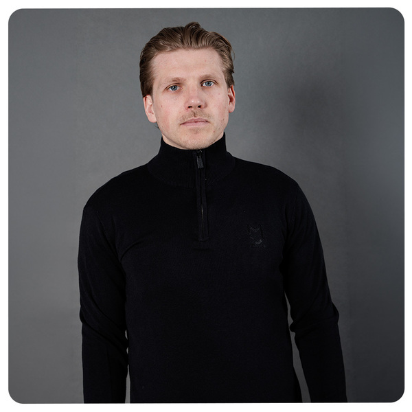 Mens Knitted 1/4 Zip - Black